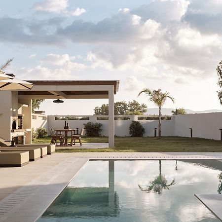 Vorto Luxury Villas Agrilia Esterno foto